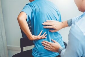 a chiropractor can help accident victims manage pain